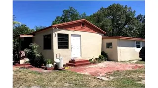 3196 NW 100th St Miami FL 33147 Casa en venta