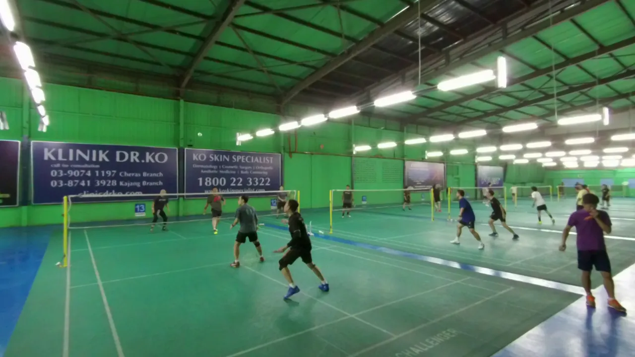 Black Titan Badminton Club : Alan/Tham vs Fai/Chong Game 1