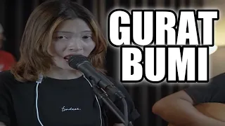 Download GURAT BUMI | 3PEMUDA BERBAHAYA FEAT VANNY RIZQY COVER VERSI KENYED FUN JAVA MP3