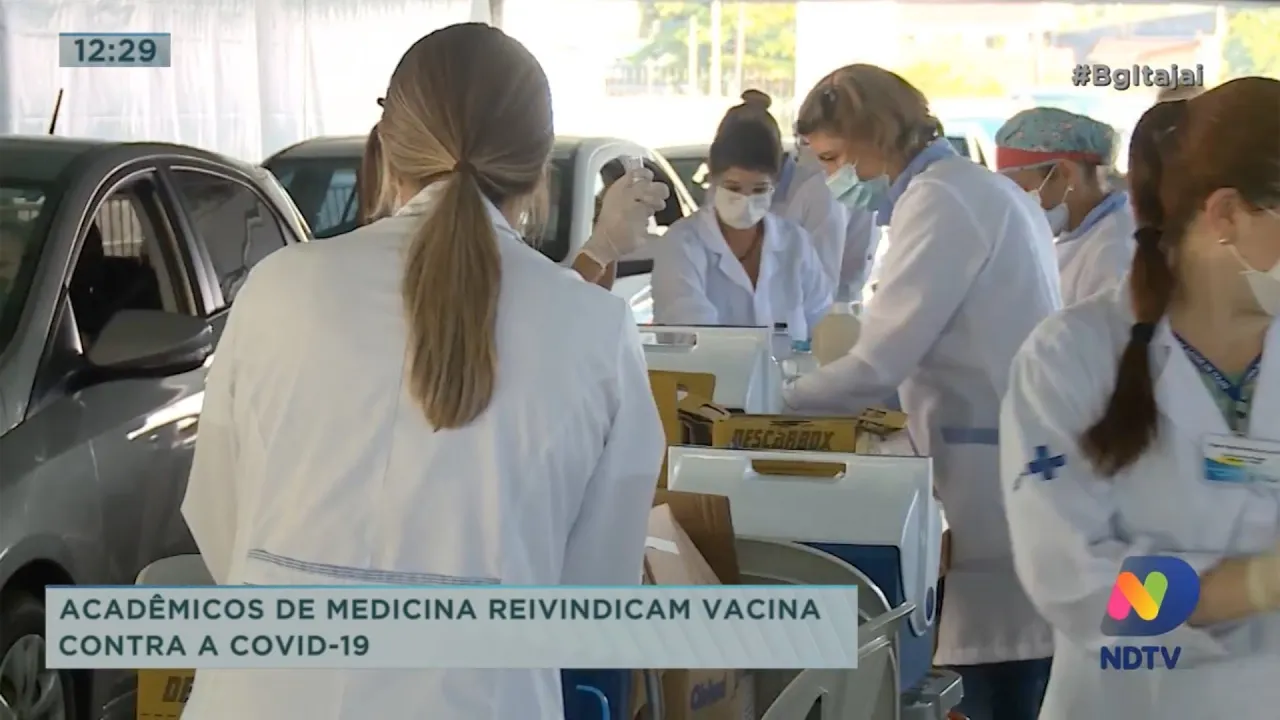 Acadêmicos de medicina reivindicam vacina contra Covid-19