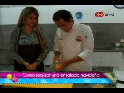 Cómo realizar una ensalada navideña