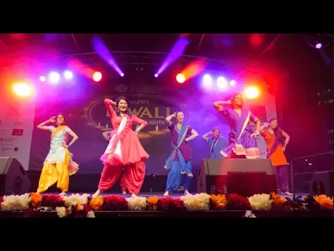Download MP3 2019 Dance Masala Diwali Performance | Pallo Latke, Dil Dooba, Hauli Hauli
