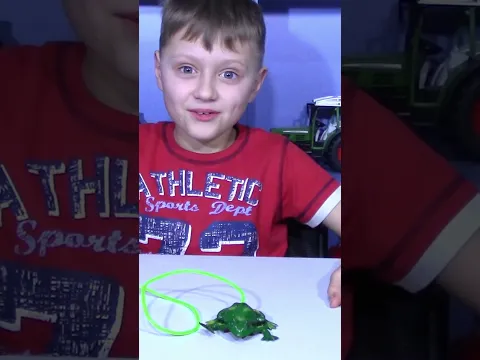🐸😄 Распаковка прыгающей лягушки на шнурке #carsvideos #видео #детскийвлог #видеодлядетей #влог
