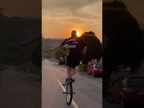 QUE VÍDEO MEUS AMIGOS😱 #bike #grau #sograu #grau244 #244 #grauecortebr244 #graudelado