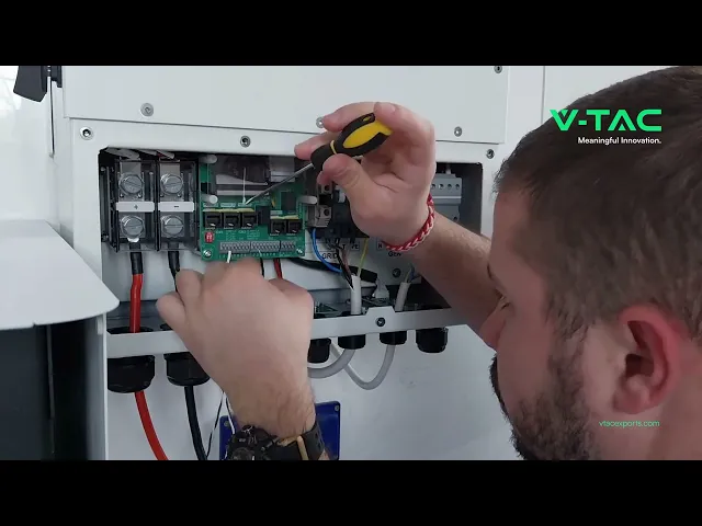 DEYE SUN-5K-SG04LP3-EU 5KW trīsfāžu hibrīda inverters 380VAC – 5 gadu garantija, IP65