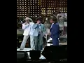 Download Lagu Chitãozinho e Xororó e Roberto Carlos arraste uma cadeira