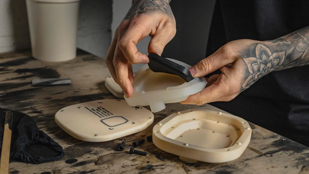 Printed Compression Moulds For Flexible Parts - Wireless Charging Stand