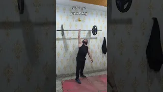 الحقيقة هالوزن رفعته بهالطريقة من سنتين واليوم كان الهدف جرب ال ٧٠ كيلو وهي كانت اول تجربة ٦٠ كيلو دندنها