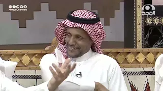 دخول مفاجئ لوليد باصالح بمجلس الأجاويد ويفاجئهم بسحب علني على جهاز أيفون 