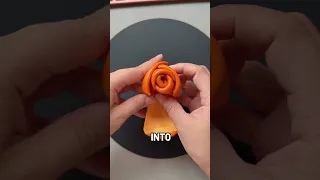 قشور البرتقال في الورود الجميلة 