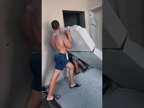 Esta losa cayó a solo una pulgada de su pie 😱