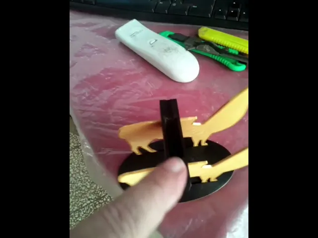 llama cell phone stand video thumbnail