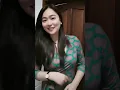 Mamah muda loncat-loncat keliatan?