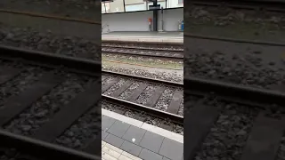 كيفية ربط القطارات ببعض في سويسرا 