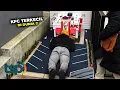 Download Lagu Mesannya Sampe Tiduran?! Inilah Gerai KFC Terkecil di Dunia