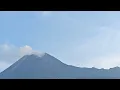 Download Lagu Aku jatuh cinta, Entah sama kota atau kenangannya