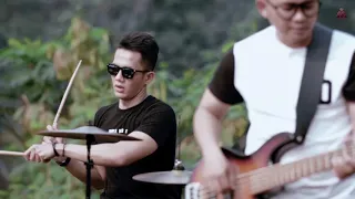 dadali lihat ku disini official video 