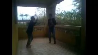 أنزل بقا يا احمد أطلع بقا يا احمد 