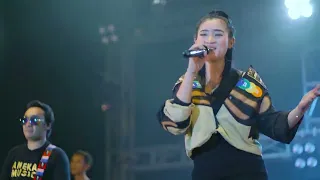 Yeni Inka  Mencintai Dengan Ngeyel Official MV Ra Kabeh Sing Mbok Perjuangke Kuwi Ngert