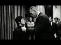 Lagu Clint Eastwood 350 lb Bodyguard ATTACKED Bruce Lee Backstage —Clint Eastwood Watched Him Get CRUSHED
