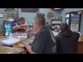 Everyday People Cafe in Bowling Green hosts Friendsgiving dinner