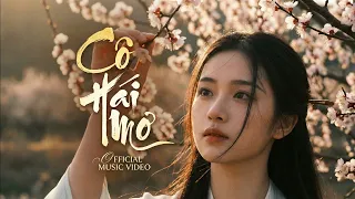 Cô Hái Mơ