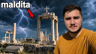 Investigué La Iglesia Abandonada que Jesús Maldijo | Las 7 Iglesias de Apocalipsis