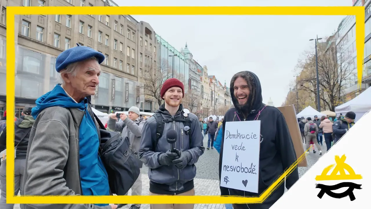 Tim s Urzou slaví 17. listopad