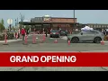 Raising Cane s opens 1st Milwaukee-area location FOX6 News Milwaukee