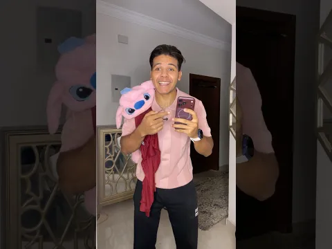 لما تبيع اخوك الصغير وتشتري ايفون ١٨ 🤣🤣