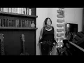 Nazan Öncel - Bir Şarkı Tut (Lyrics Video | Şarkı Sözleri)