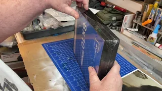 How to open walmart 8x 10 photo frames and put photo in