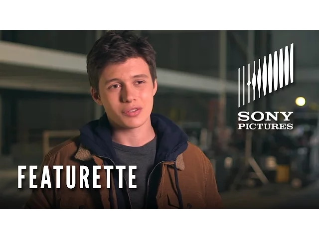 The 5th Wave Featurette: Meet Zombie