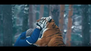 برومو  رامز تحت الصفر    انتظروا اولى الحلقات غدا  حصريا  على        رمضان يجمعنا دندنها