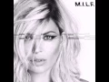 Lagu Fergie - M.I.L.F $ (audio)
