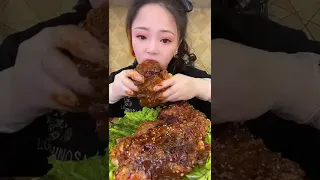 اكل لحم غنزير كامل اطيب لحم 