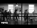 Download Lagu CNCO - Tan Enamorados (Official Video)