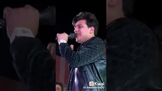 من عليا ومن معايا كلها لابسه الوشوش عمر الكروان عبدو 