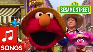 Sesame Street Elmo Sings Old Macdonald Had a Farm