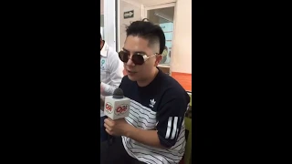 Entrevista a Beng Zeng y a su mama dona Laura