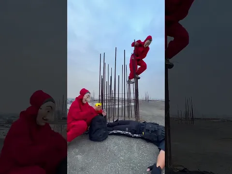 Money Heist vs Police 27.0 #moneyheist #parkour #police #bubblesgangz #shorts