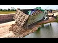 Download Lagu Incredible Landfill! Mix Dump Truck 5ton\u002625ton Driver Back Uploading overturned into canal water KO…