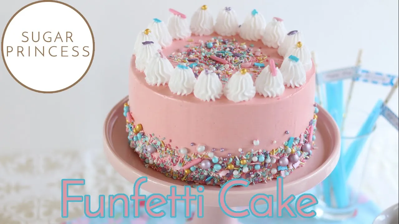 
          
          
          
            
            Wunderhübsche, einfache Konfetti Geburtstagstorte / Funfetti Cake | Rezept von Sugarprincess
          
        . 