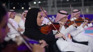        موسيقى الفورمولا  الشهيرة بطابع سعودي دندنها