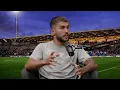 Download Lagu Der RWE-Talk: Wie Sprachtalent und Rasenkrieger Sofiane Ikene den FC Rot-Weiß Erfurt dirigiert