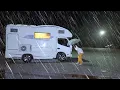 Download Lagu Small family enjoying a heavy rainy and windy night | Ride a DeLorean!
