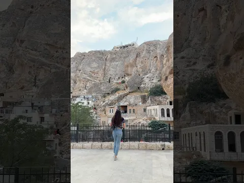 المكان راحه نفسيه لا توصف🤍 لازم تزوروه لو رحتوا ع الشام #dyanaaryan #damascus