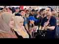 Download Lagu Bob Jemput Zian dari Indonesia menyanyi | Penonton ramai sambut malam krismas Sambil layan busking\ MP3