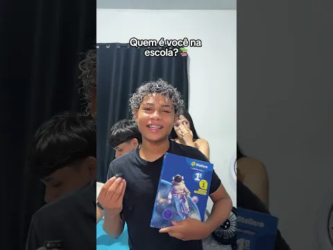 Quem é você na escola?📚 #shortvideo #viral #fyp #explore #humor #escola #video #amigos #videoviral