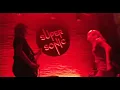 Amyl and The Sniffers - Mole (Sniff Sniff) & Starfire 500 ~ Live in Paris 2018